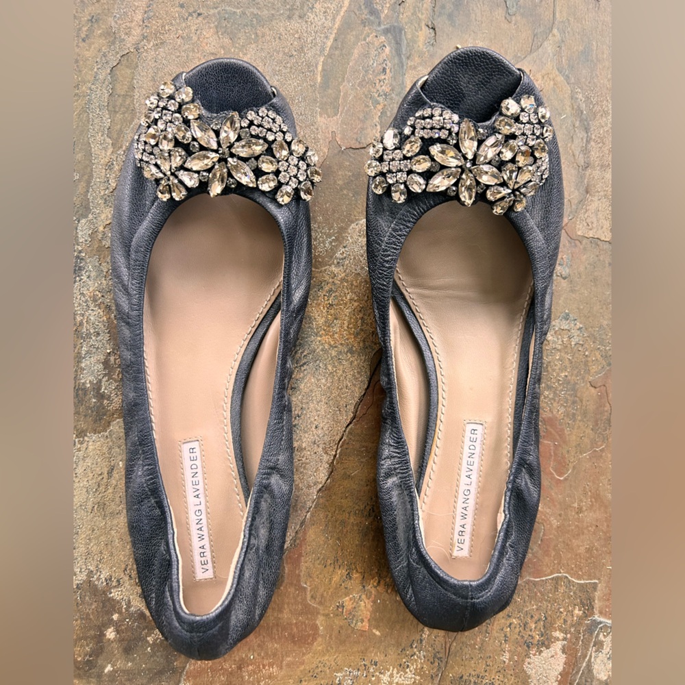 Sz. 9- Vera Wang Lavender Label open-toe jeweled flats